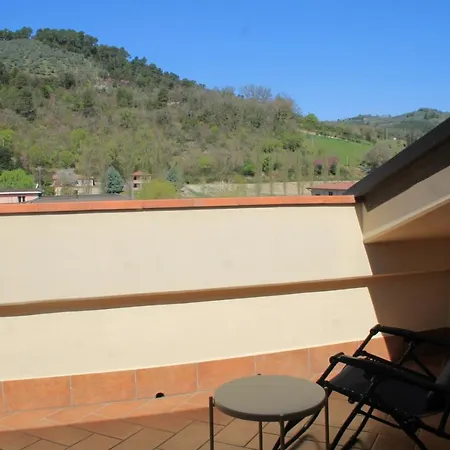 Appartamento Mansarda Con Camino Montefranco