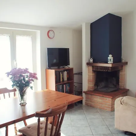 Appartement Mansarda Con Camino