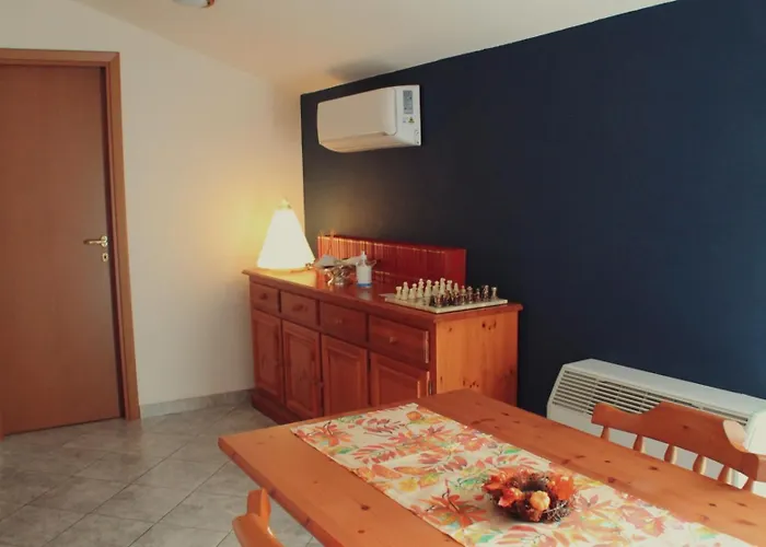 Mansarda Con Camino Apartment *